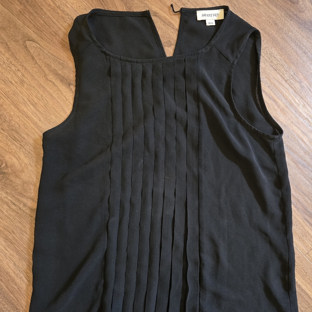 Smartset Black Sleeveless Top